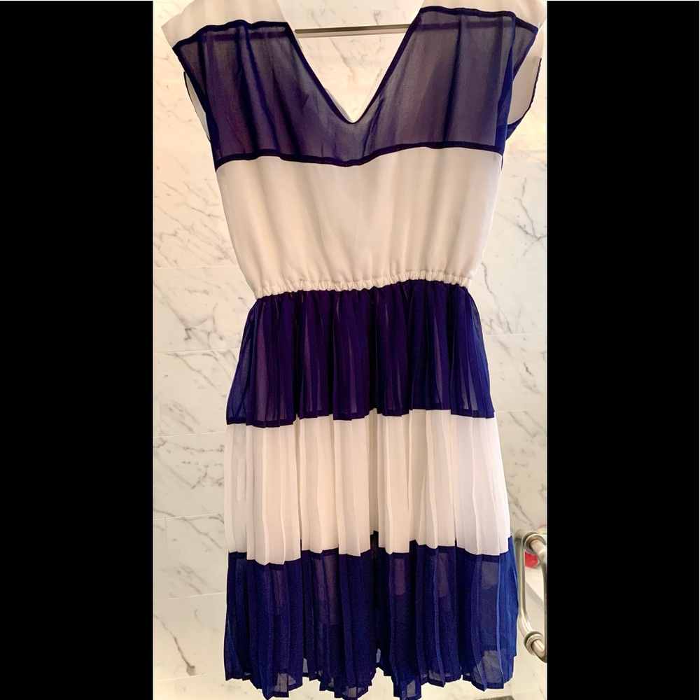 Tommy Hilfiger like new adorable blue white striped flowing dress with tie back.